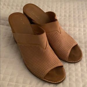 TOMS Majorca Mules